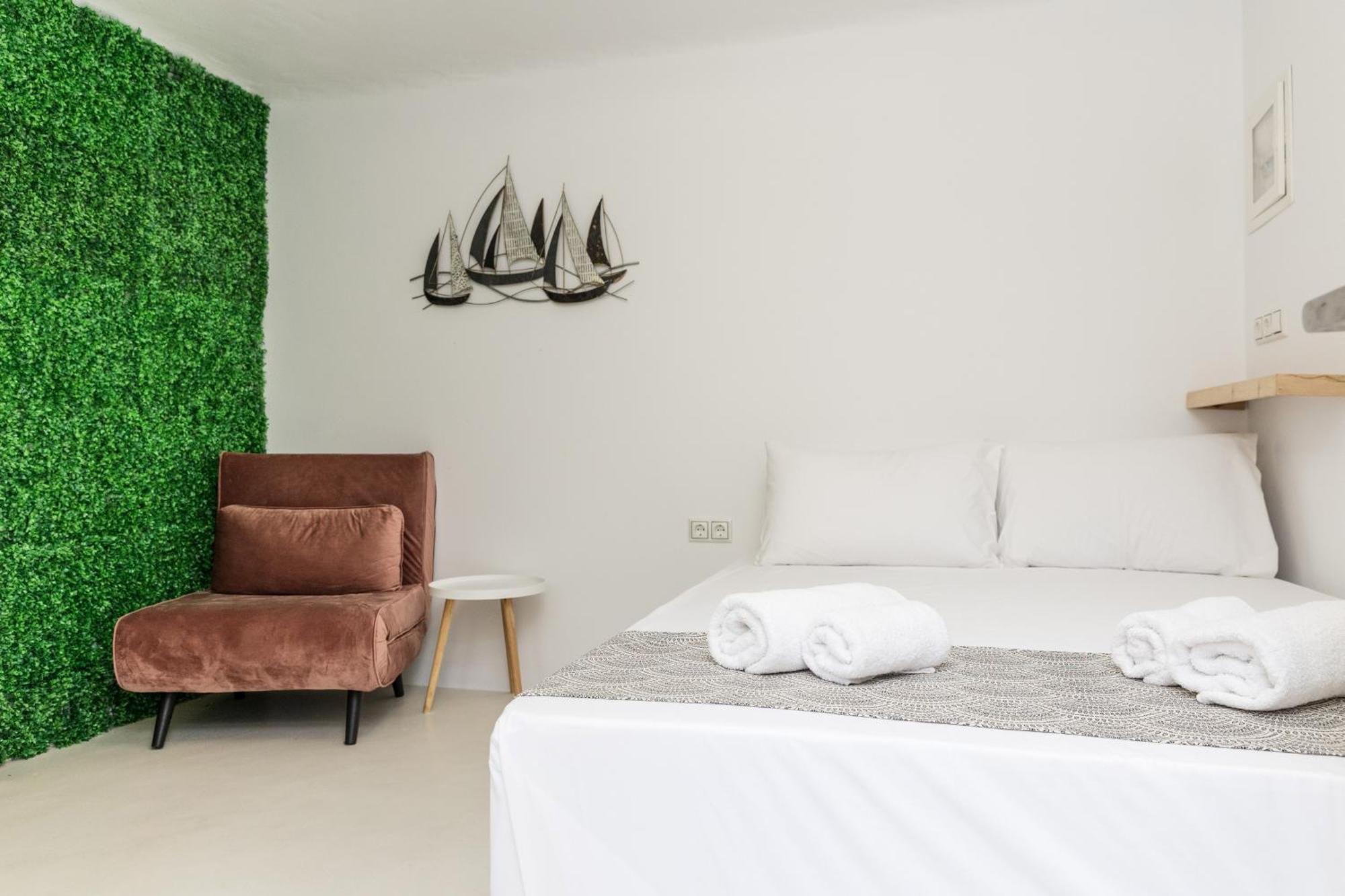 Naxos Downtown Apartments & Suites Naxos City Szoba fotó